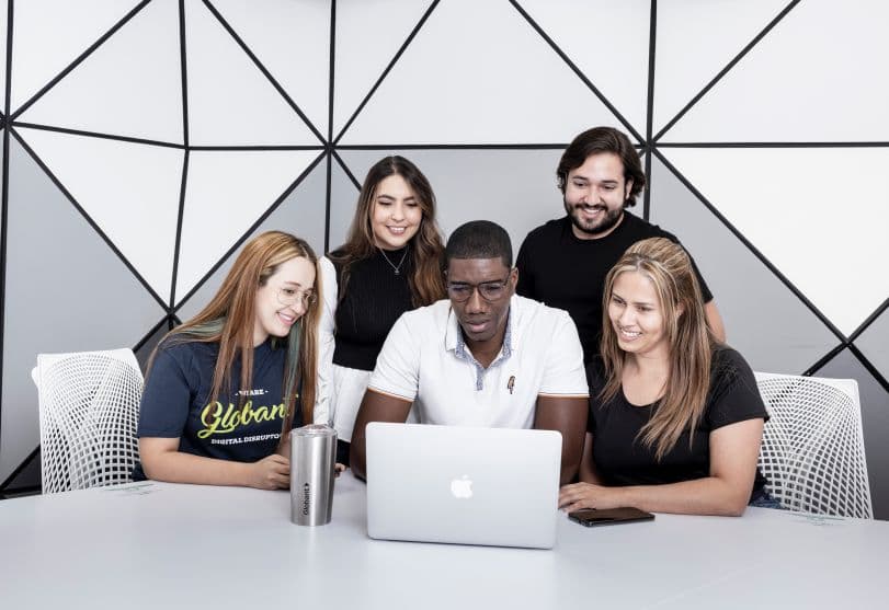 Globant lanza una nueva edición de #CodeYourFuture