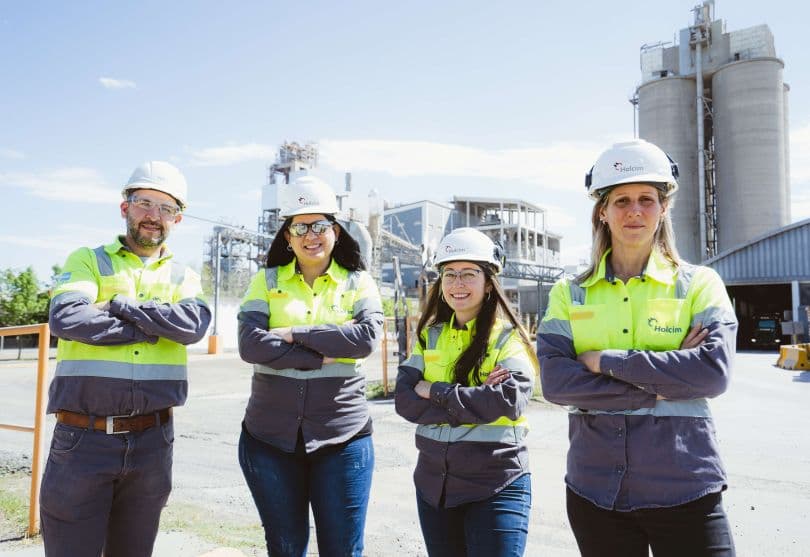 Por más mujeres en la industria de la construcción