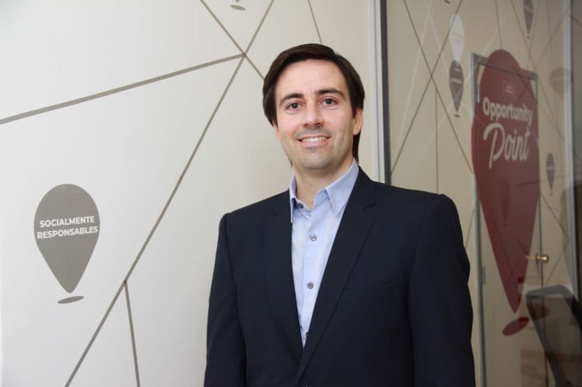 Fernando Troilo de UCEMA fue reconocido como el principal influencer en Recursos Humanos de Argentina