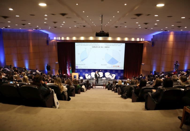 Entre los centennials, la falta de comunicación y la sobrecarga son los principales factores desmotivadores