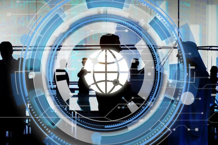 Tendencias 2025: IA, confianza, consideración del riesgo y cultura digital